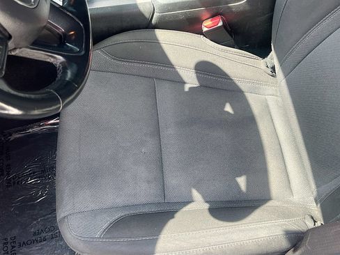 Used 2022 Dodge Charger SXT RWD image 19