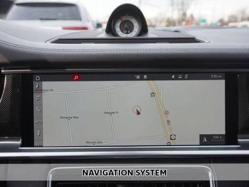 Used 2019 Porsche Panamera Turbo image 3