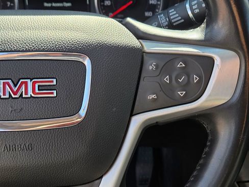Used 2018 GMC Acadia SLT FWD image 29