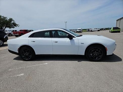 New 2026 Dodge Charger R/T AWD/4WD image 39