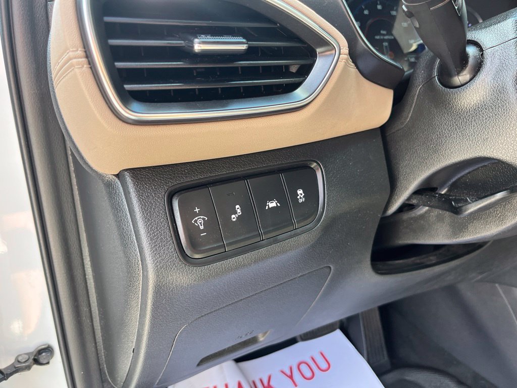 Used 2019 Hyundai Santa Fe SEL FWD image 7
