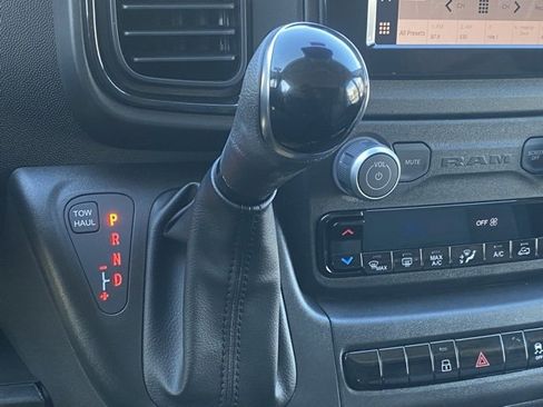 New 2026 RAM ProMaster 2500 w/ Convenience Group image 24