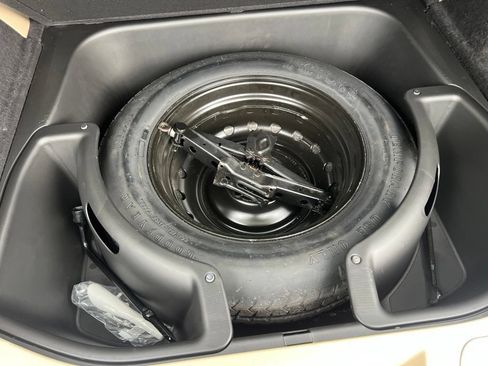 Certified 2019 Jeep Grand Cherokee Limited RWD image 13