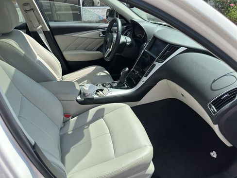 Used 2022 INFINITI Q50 Luxe w/ Cargo Package RWD image 9