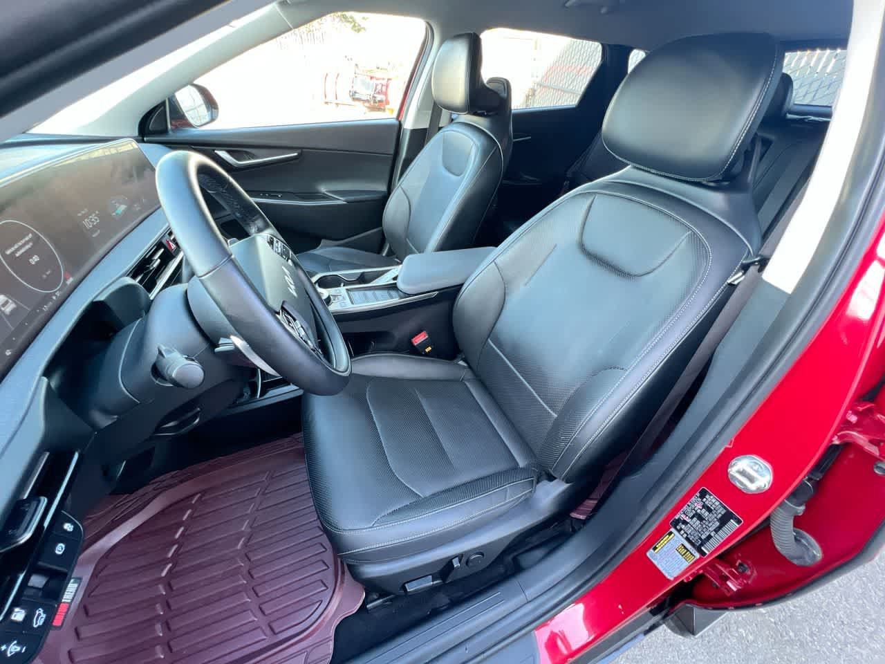 Certified 2022 Kia EV6 Wind AWD/4WD image 11