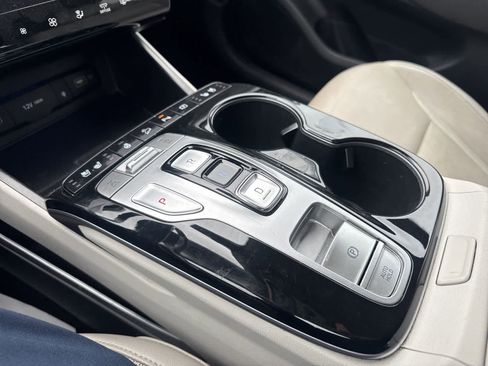 Used 2024 Hyundai Tucson Limited image 26