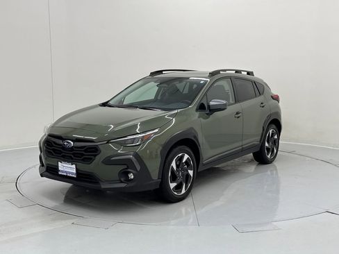 Certified 2024 Subaru Crosstrek 2.5i Limited w/ Crosstrek Mirror Package image 2