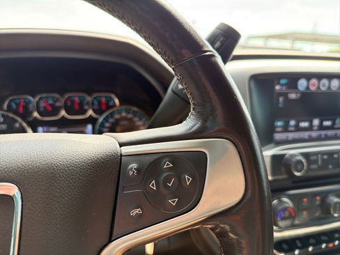 Used 2018 GMC Sierra 1500 SLT w/ SLT Premium Package AWD/4WD image 16