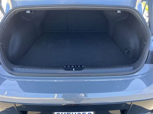 Used 2024 Hyundai Ioniq 6 SEL RWD image 46