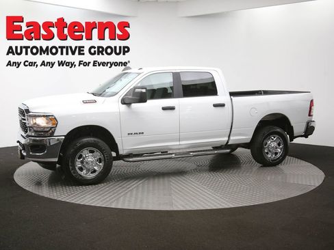 Used 2024 RAM 2500 Big Horn w/ Bed Utility Group image 57