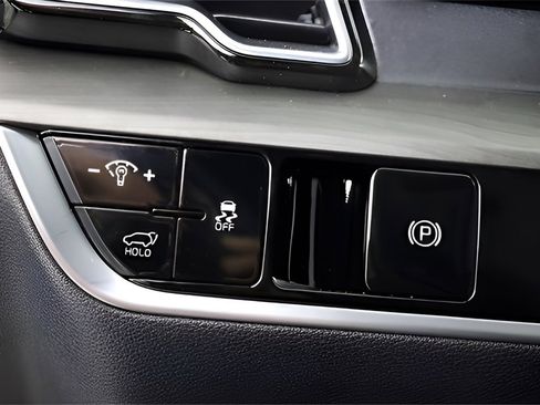 Used 2024 Kia Sportage X-Line w/ X-Line Premium Package image 20