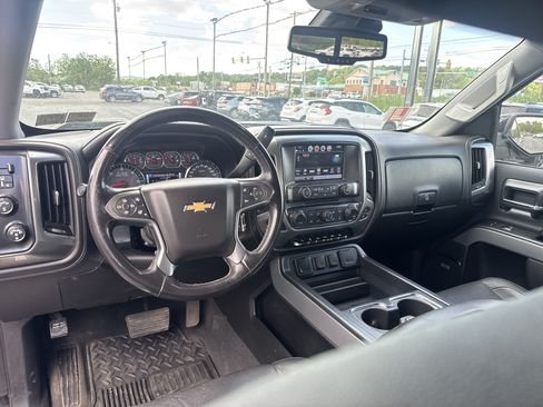 Used 2018 Chevrolet Silverado 1500 LTZ Z71 w/ LTZ Plus Package AWD/4WD image 14