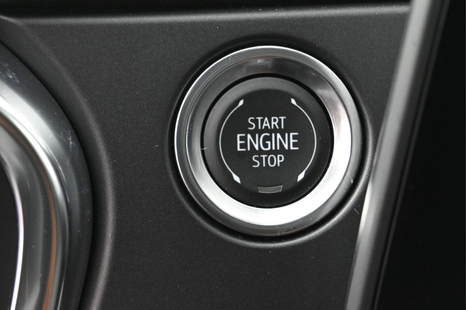 Used 2025 Chevrolet Blazer LT FWD image 15