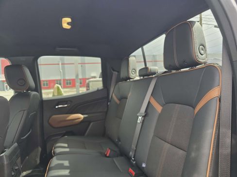 Used 2024 GMC Canyon AT4 w/ Technology Package image 13