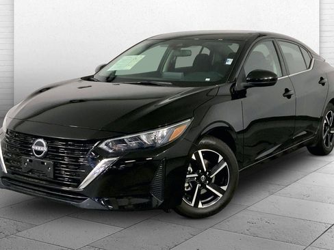 Used 2024 Nissan Sentra SV FWD image 12
