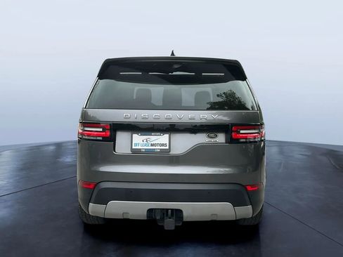 Used 2017 Land Rover Discovery HSE AWD/4WD image 4