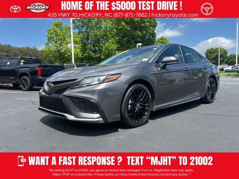 Used 2024 Toyota Camry XSE FWD image 1