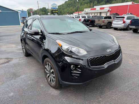 Used 2017 Kia Sportage EX w/ EX Premium Package AWD/4WD image 2