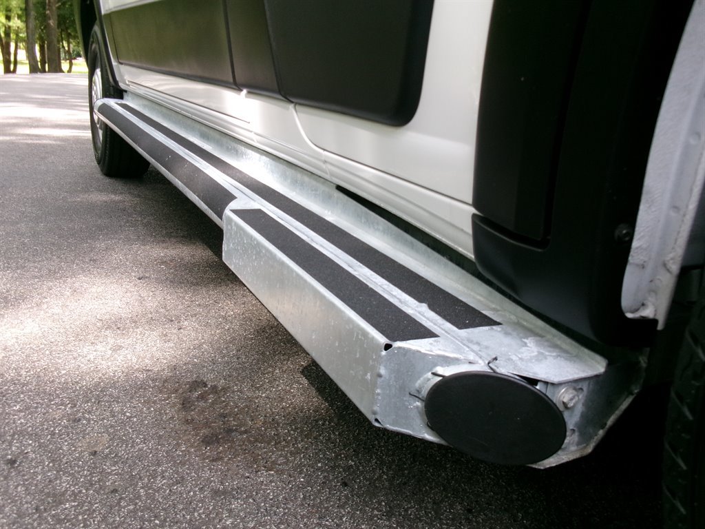 Used 2025 RAM ProMaster 2500 w/ U-Haul Equipment Group FWD image 37