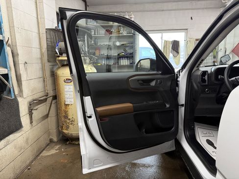 New 2026 Ford Bronco Sport Outer Banks image 11