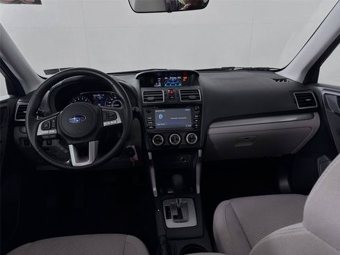 Used 2018 Subaru Forester 2.5i Premium AWD/4WD image 26