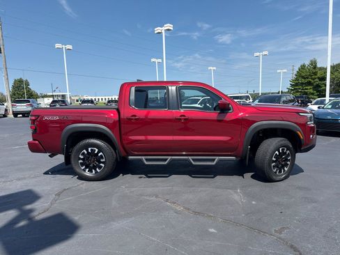 Used 2022 Nissan Frontier PRO-4X w/ Technology Package AWD/4WD image 10