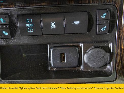 Used 2016 Chevrolet Traverse LT w/ Traveler's Package image 9