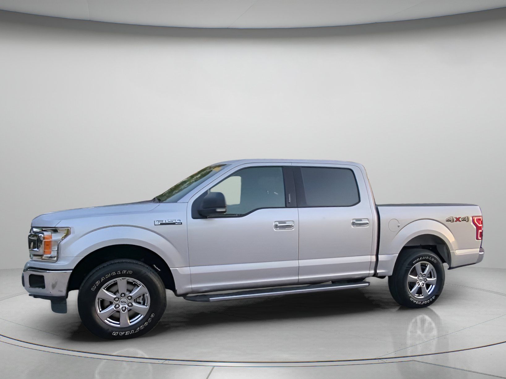 Used 2019 Ford F150 XLT w/ Equipment Group 302A Luxury AWD/4WD image 15