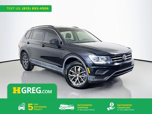 Used 2020 Volkswagen Tiguan SE FWD image 1