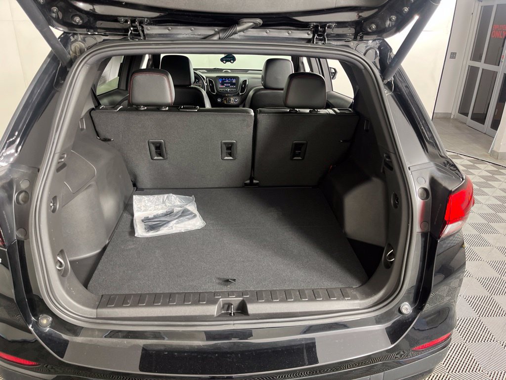 Certified 2024 Chevrolet Equinox RS FWD image 8
