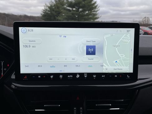 Used 2025 Ford Escape ST-Line w/ Equipment Group 301A image 27