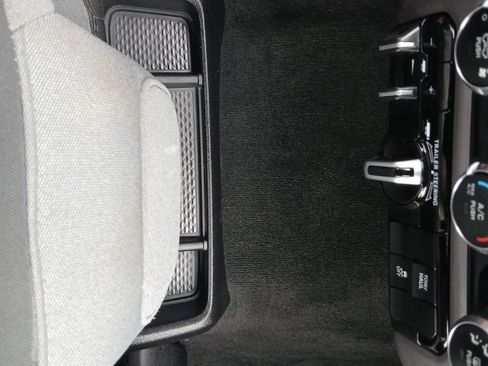 Used 2023 RAM 1500 Big Horn w/ Trailer Tow Group image 28