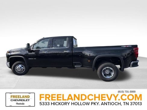 New 2026 Chevrolet Silverado 3500 LTZ w/ LTZ Convenience Package AWD/4WD image 6