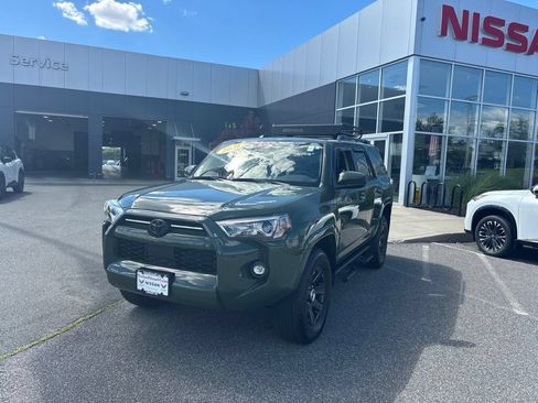 Used 2021 Toyota 4Runner Trail Special Edition AWD/4WD image 3