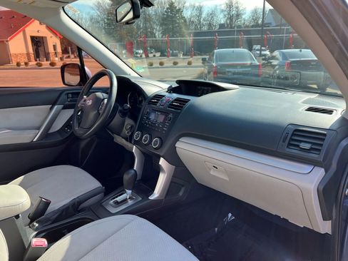 Used 2014 Subaru Forester 2.5i Premium w/ All-Weather Package image 23