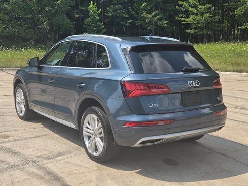 Used 2018 Audi Q5 2.0T Premium Plus AWD/4WD image 3