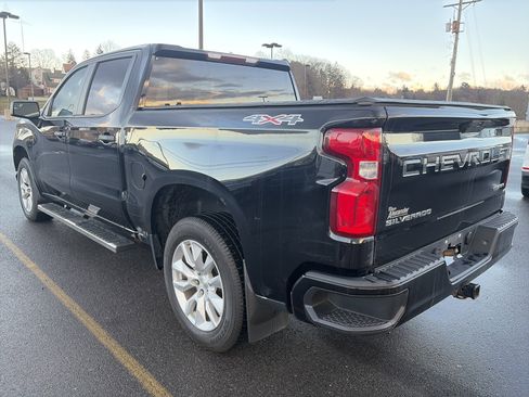 Used 2021 Chevrolet Silverado 1500 Custom image 6