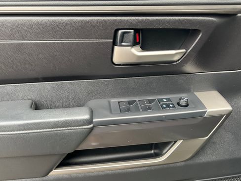 Used 2022 Toyota Tundra SR5 image 8