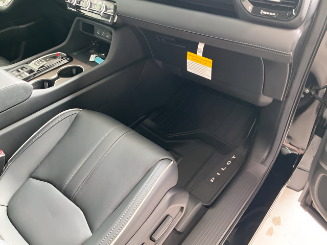 New 2026 Honda Pilot Elite image 24