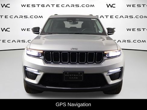 Used 2022 Jeep Grand Cherokee Limited AWD/4WD image 2