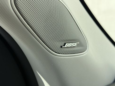 Used 2023 Honda Pilot Touring image 16