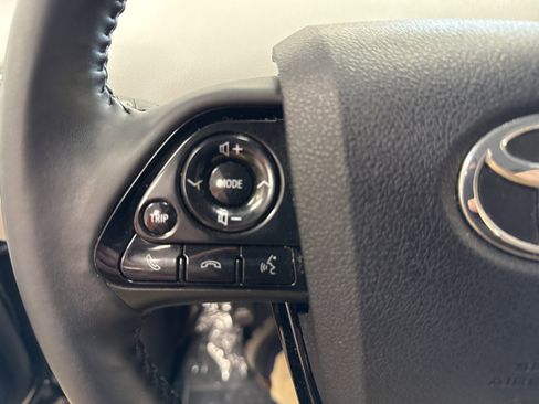 Used 2022 Toyota Prius XLE w/ Advanced Technology Package image 46
