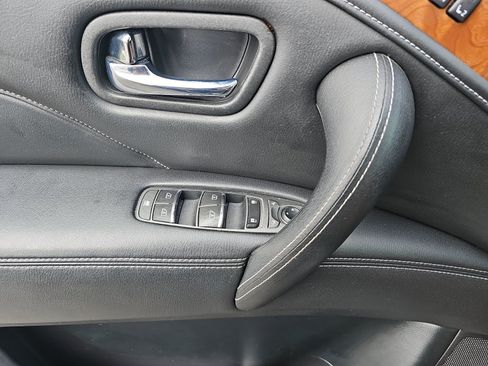 Used 2019 INFINITI QX80 Luxe w/ All-Season Package RWD image 24