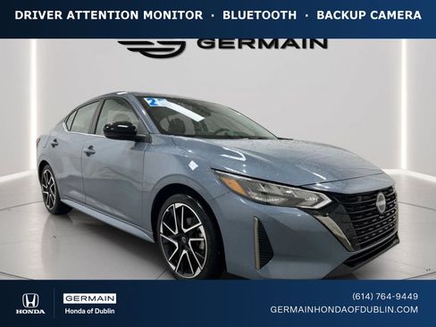 Used 2025 Nissan Sentra SR image 1