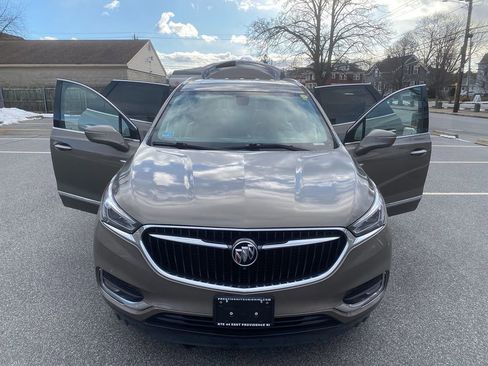 Used 2020 Buick Enclave Essence w/ Sound and Sites Package image 31