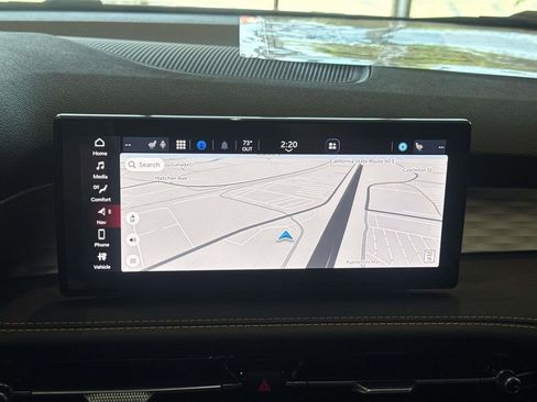 New 2026 Alfa Romeo Tonale w/ Black Premium Package image 11