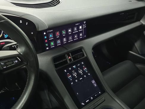 Certified 2022 Porsche Taycan RWD image 15