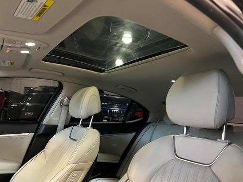 Used 2020 Genesis G70 3.3T w/ Elite Package AWD/4WD image 24