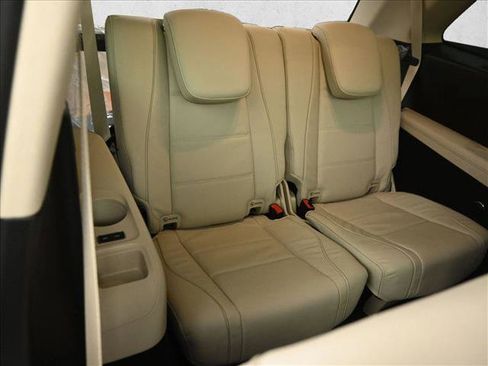 New 2026 Mercedes-Benz GLS 450 4MATIC image 30