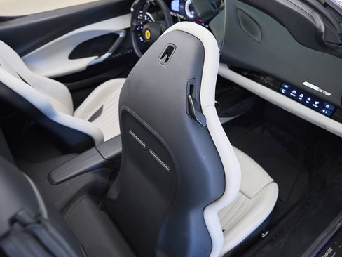 Used 2024 Ferrari 296 GTS image 37